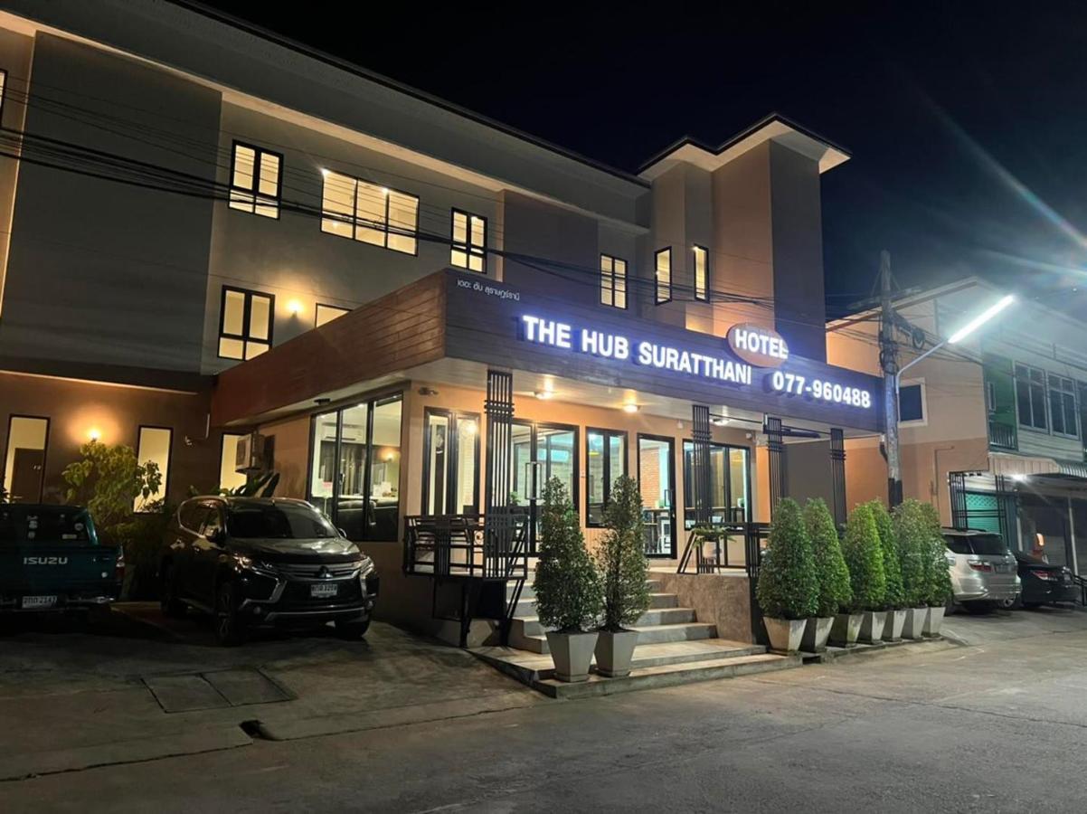 The Hub Suratthanl Surat Thani Luaran gambar