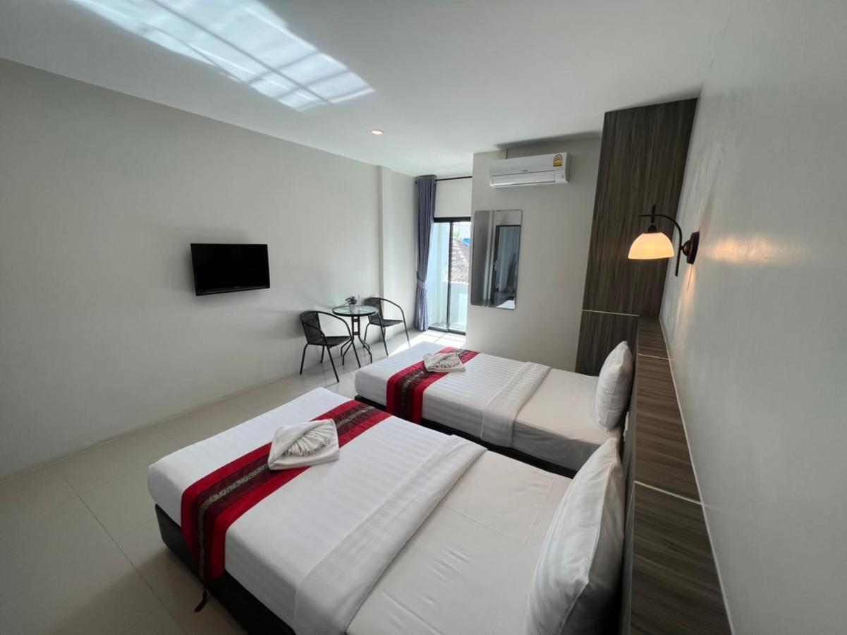 The Hub Suratthanl Surat Thani Luaran gambar