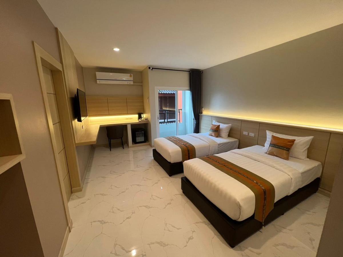 The Hub Suratthanl Surat Thani Luaran gambar